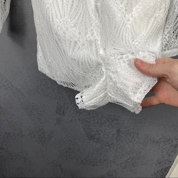 Sugar + Lips lace up lace long sleeve romper - Picture 6 of 12